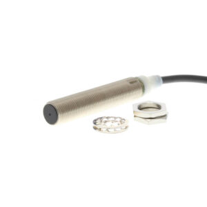 Индуктивный датчик OMRON E2A-M12KN05-WP-B1-TP